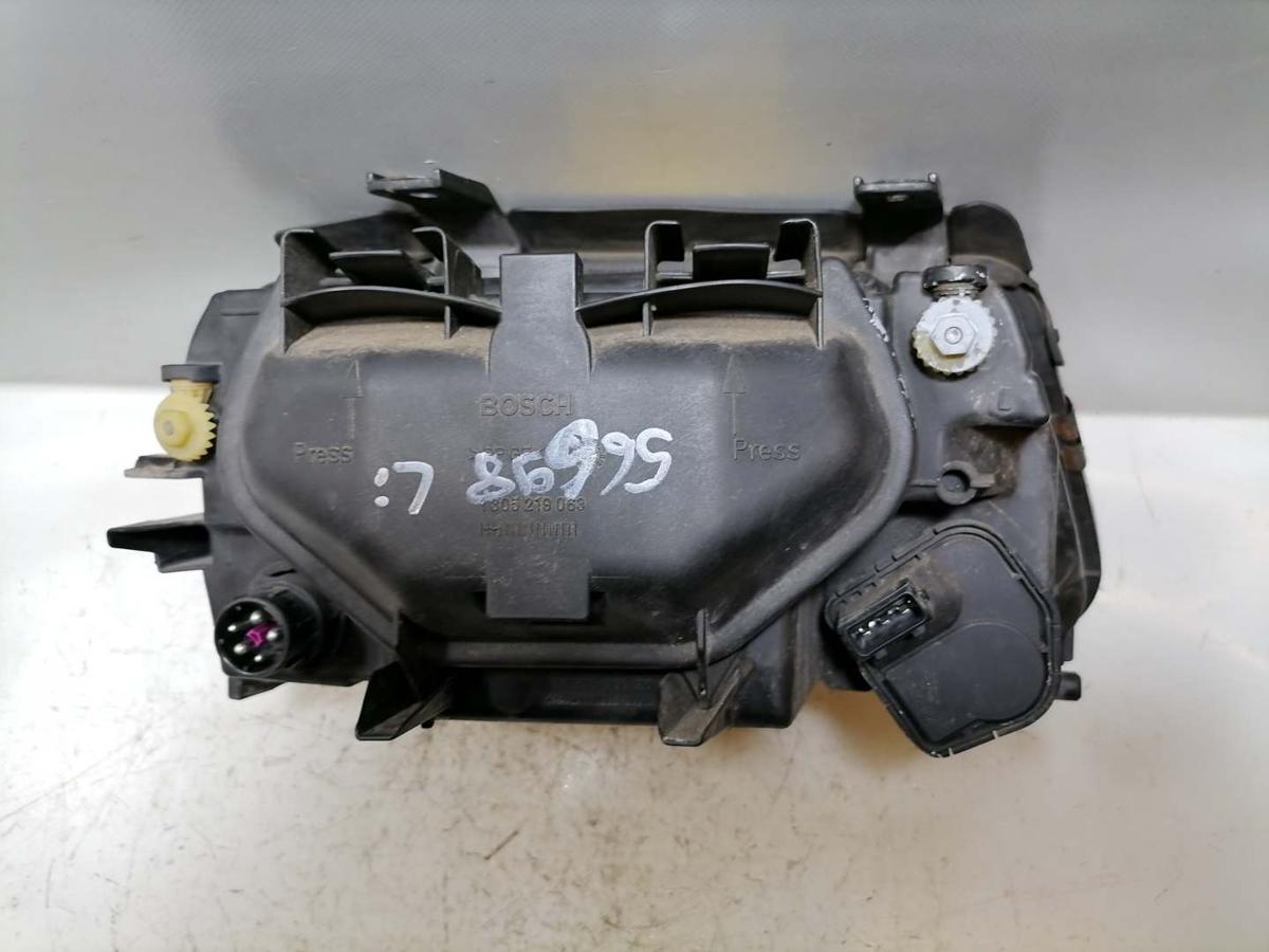 Audi A4 B5 original Scheinwerfer vorn links Halogen mit integrierten Nebelscheinwerfer Bj.1997
